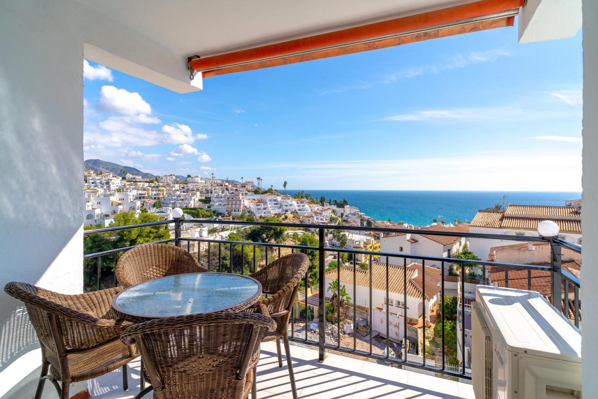 Miami 44 Seaview Casasol Apartman Nerja Kültér fotó